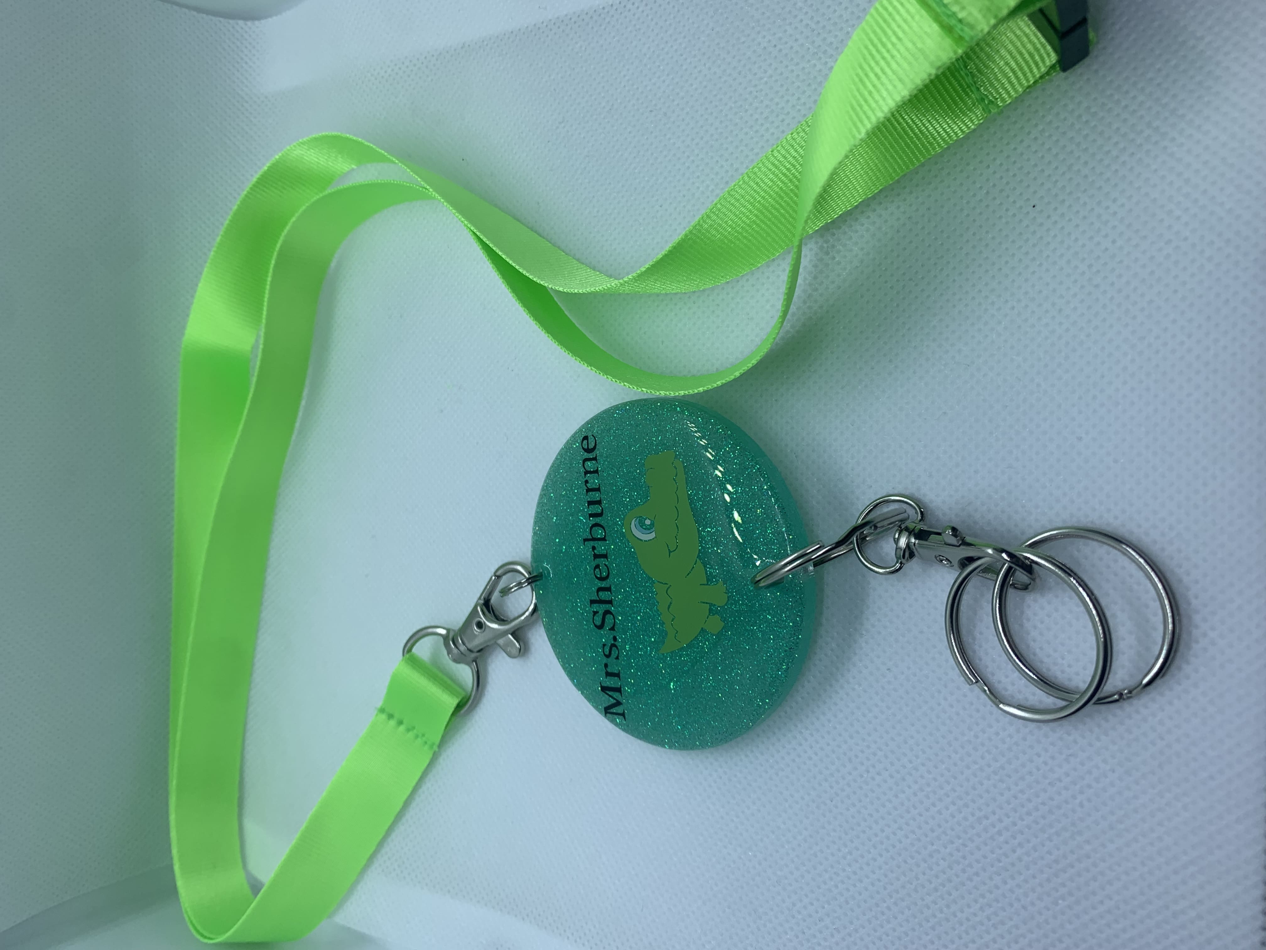 customized-lanyards-crafty-bunch